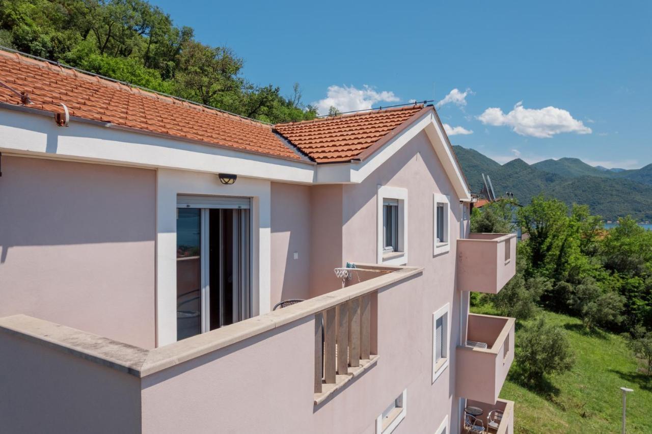 Djukanovic Apartments Bijela Exterior foto
